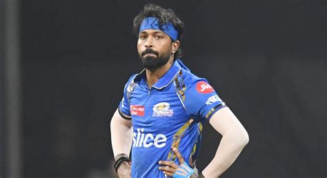 Hardik Pandya Retained As Captain By Mumbai Indians For Ipl 2025 Reports