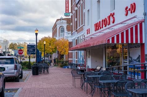 Bentonville Arkansas How The Town That Gave Us Walmart Is