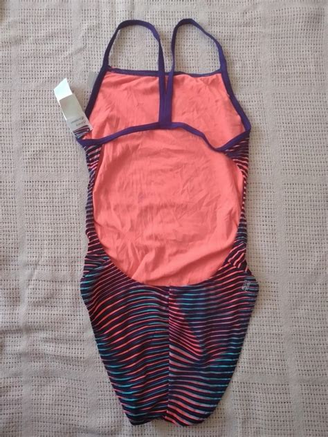 Decathlon nabaiji swimsuit, Olah Raga, Baju Olahraga di Carousell