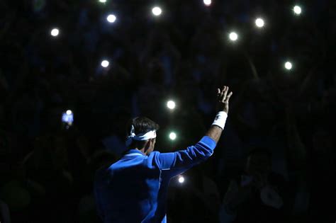 Federer Se Emociona E Chora Ap S Homenagem De Maradona Veja Revista