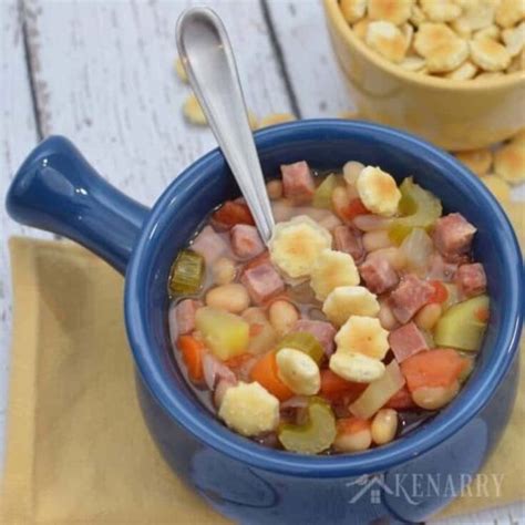 Slow Cooker White Bean and Ham Soup Recipe