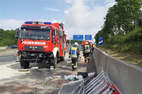 Schwerer Unfall Mit Feuerwehrfahrzeug Auf Der BAB9 KFV Bayreuth E V