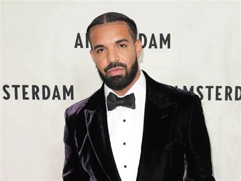 Drake Adds 12 New Dates To ‘It's All A Blur Tour’