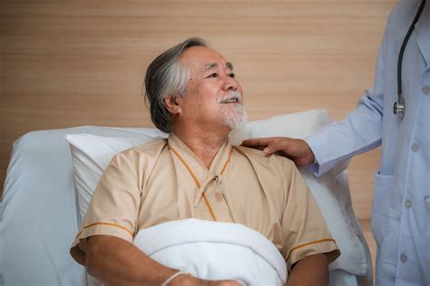 HoLEP Recovery Time: What to Expect After Surgery | Dr Lie Kwok Ying