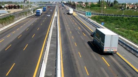 Lavori Di Manutenzione In Autostrada Chiusure Notturne Sulla