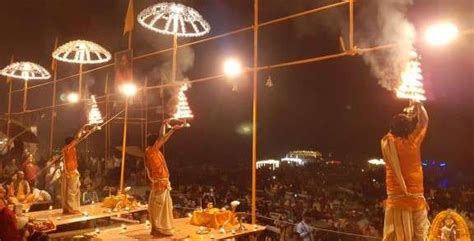 Want to Witness Ganga Aarti in Varanasi, See Timings - Travelling Legend