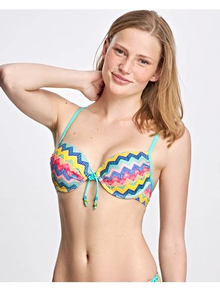 Top Bikini Con Copa Y Aro Estampado Bikini Bikini