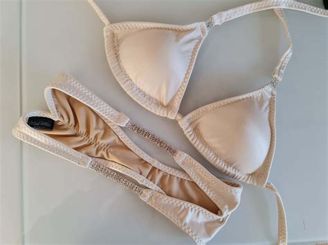 Navy Holographic Lycra Mix Standard Cut Bikini Or Wellness Size 6 Bottoms Size E Bra