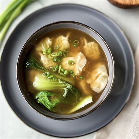 Quick Easy Chicken Wonton Soup Minute Trader Joe S Recipe