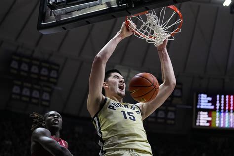 Purdues Zach Edey Named Ap Mens Player Of The Year