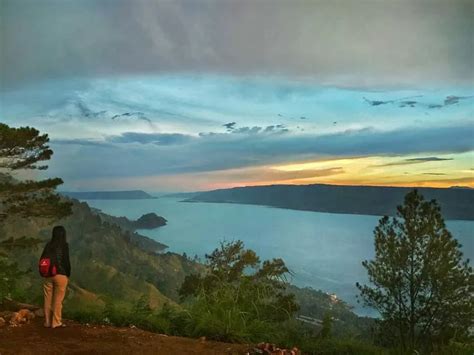 Simarjarunjung Destinasi Wisata Pegunungan Di Tengah Pesona Danau Toba