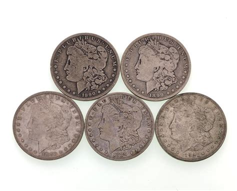 Lot - LOT OF 5 ASSORTED MORGAN SILVER DOLLARS