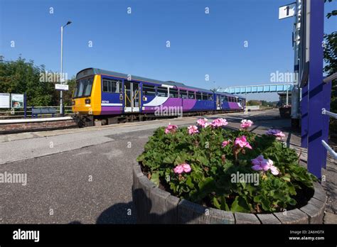 Arriva Northern Rail Class Pacer Am Bahnhof Gainsborough