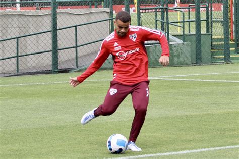 São Paulo FC on Twitter O Tricolor está pronto para o duelo decisivo