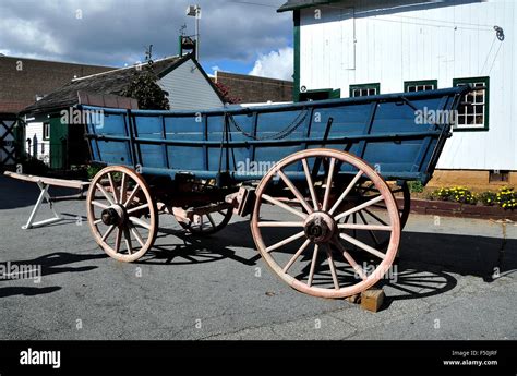 Amish Wooden Wagon Wheels