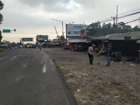 KNKT Terjunkan Tim Investigasi Penyebab Kecelakaan Maut Bus Terguling