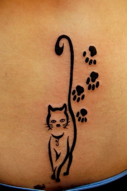 10 Awesome Tribal Cat Tattoos