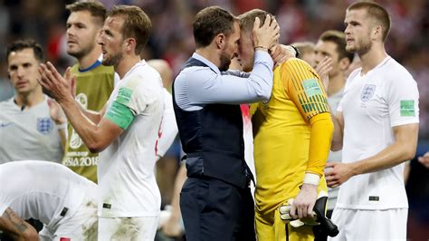 Bester Wm Torsch Tze Spielte England Knipser Kane Mit Einer