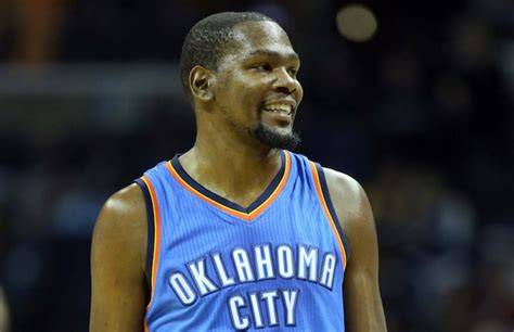 Kevin Durant Causes Kid to Collapse During Surprise Visit to Oklahoma ...