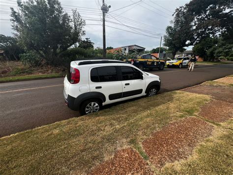 Carro carregado cigarros é apreendido pela PRF em Marechal Rondon