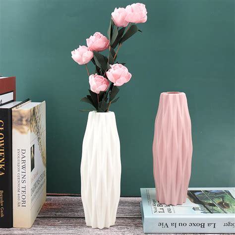 Cheap Flower Vase Decoration Home Plastic Vase White Imitation Ceramic