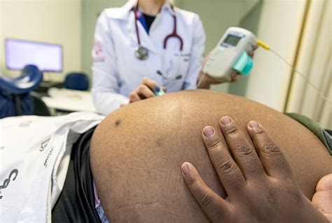 Negras tiveram quadros clínicos mais graves entre as gestantes