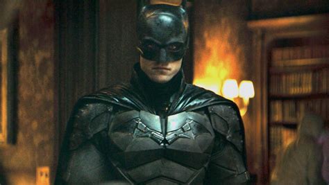 The Batman Revelan Póster Con Robert Pattinson Periódico Am