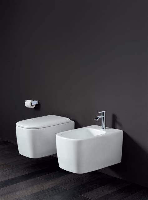 Bidet Sospeso In Ceramica SEMPLICE Bidet Sospeso Collezione Semplice