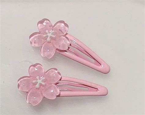 Softness Daily On Twitter Sakura Hair Clips