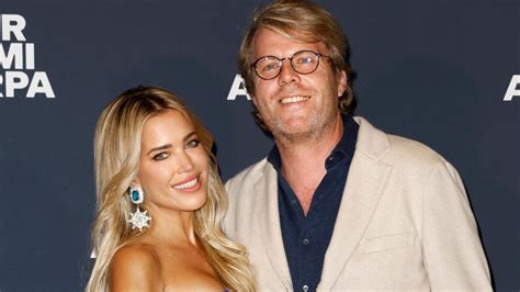 Sylvie Meis Strahlende Red Carpet Premiere Mit Wim Beelen GALA De