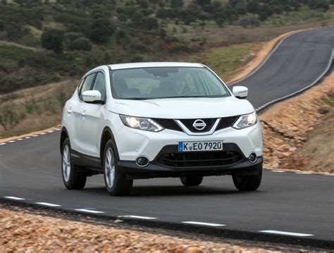 Nissan Qashqai Reviews Technical Data Prices