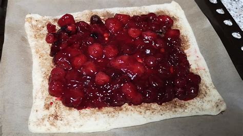 Delicious And Inexpensive Puff Pastry Dessert In 10 Minutes Cherry