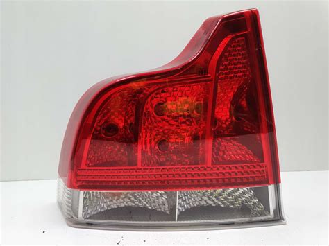 Volvo S60 LIFT 04 09r TYLNIA TYLNA LAMPA LEWA lewy tył ORYGINAŁ Shrot pl