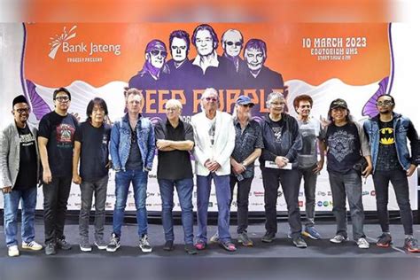 Konser Di Solo Deep Purple Bawakan Lagu Indonesia Raya Di Depan