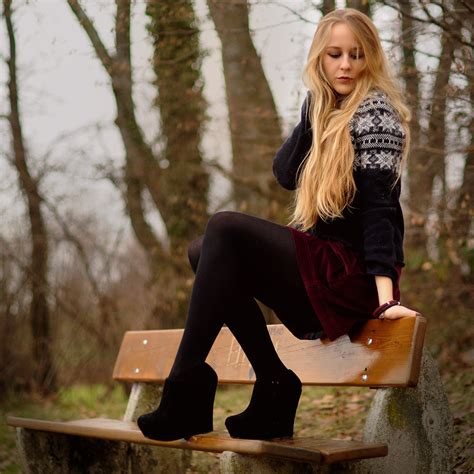 Shoes 171854 Long Hair Red Skirt And Blonde On Favim