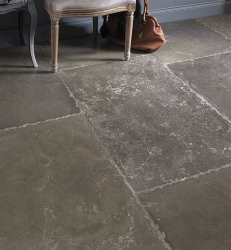 Hazlebury Limestone Tumbled Stone Floor Stone Flooring FLOORTIQUE