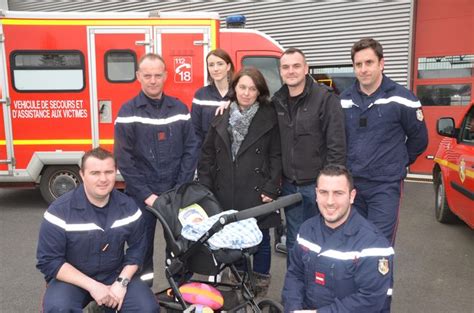 Pont de Buis Youna est née dans les bras des pompiers après un