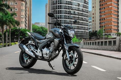 Motos Honda Cb Twister Tem Novas Cores E Grafismos Confira