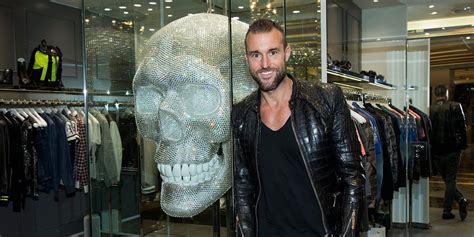 La Réaction étonnante De Philipp Plein Face Au Pillage De Sa Boutique