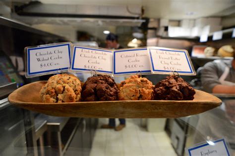 ¿dónde Encontrar Los Mejores Cookies De Nueva York ¡en Levain Bakery