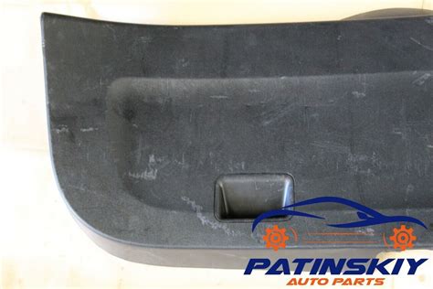 Toyota Prius Arri Re Coffre Hatchback Hayon Panneau Bord Plastique