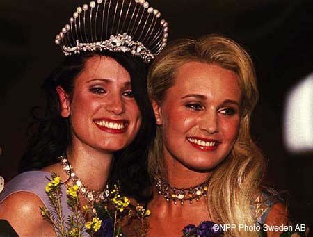 Hot Sexy Gabby Trillizas Bikini Pics