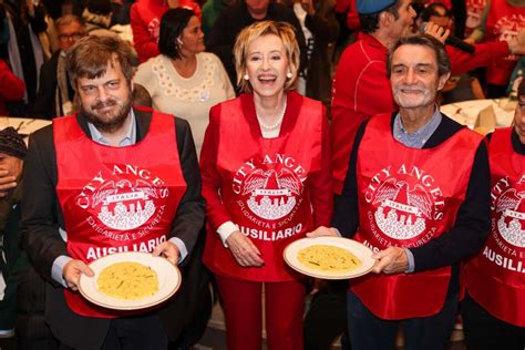 Sondaggi Regionali Lombardia Fontana Stacca Majorino Di Punti