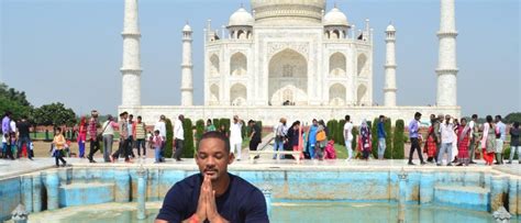 FACT CHECK: Does This Picture Show Will Smith In Front Of The Taj Mahal ...