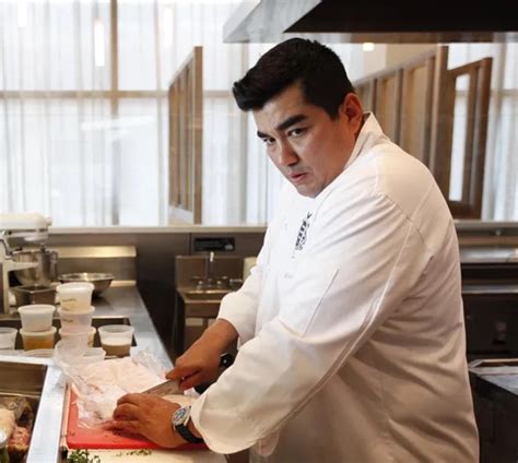 Jose Garces (Chef): How Did He Lose Weight? Bio, Career, Family, Net ...