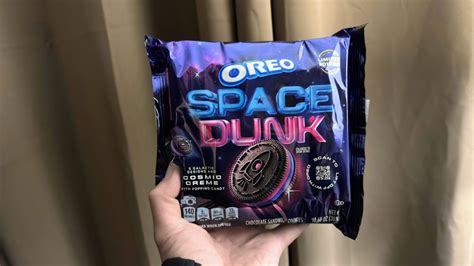 Oreo Space Dunk Cookies Review The Best Oreos Ever Made Tony