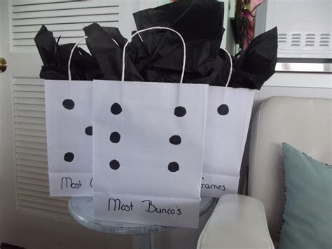 dollar store gift bags 5