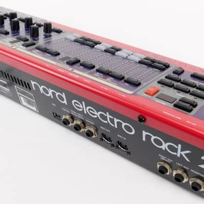 Clavia Nord Electro Rack 2 Synthesizer Rackears Neuwertig Reverb