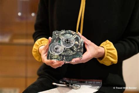 Make Your Own Ancient Antikythera Mechanism A Laptop From The Antiquity