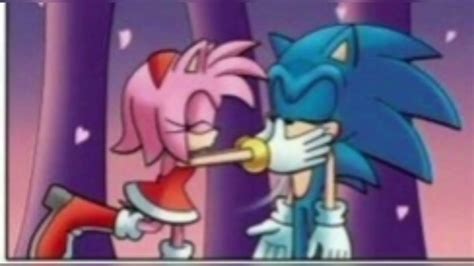 Amy Le Roba Un Beso A Sonic Fandub Youtube